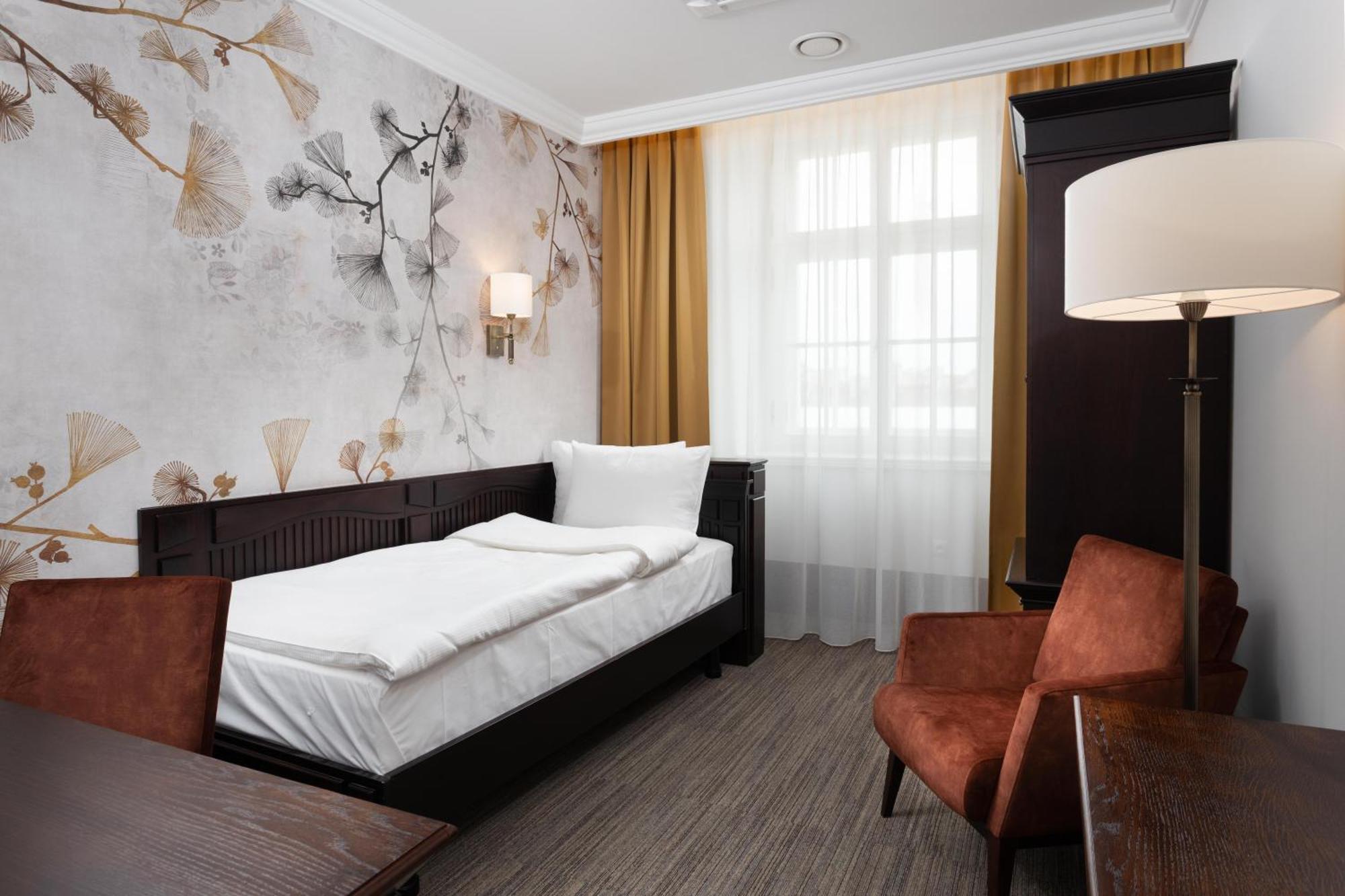 Brovaria Hotel Stary Rynek - Old Town Square بوزنان المظهر الخارجي الصورة